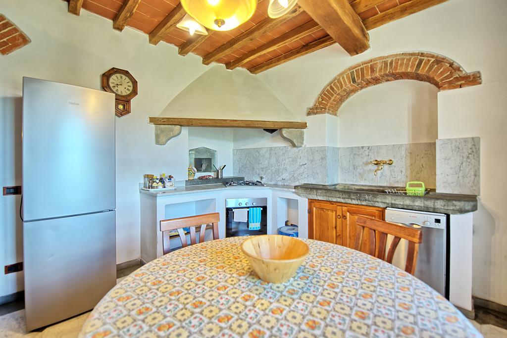 Villa Panzalla By Posarellivillas Santo Stefano A Tizzano Exterior foto